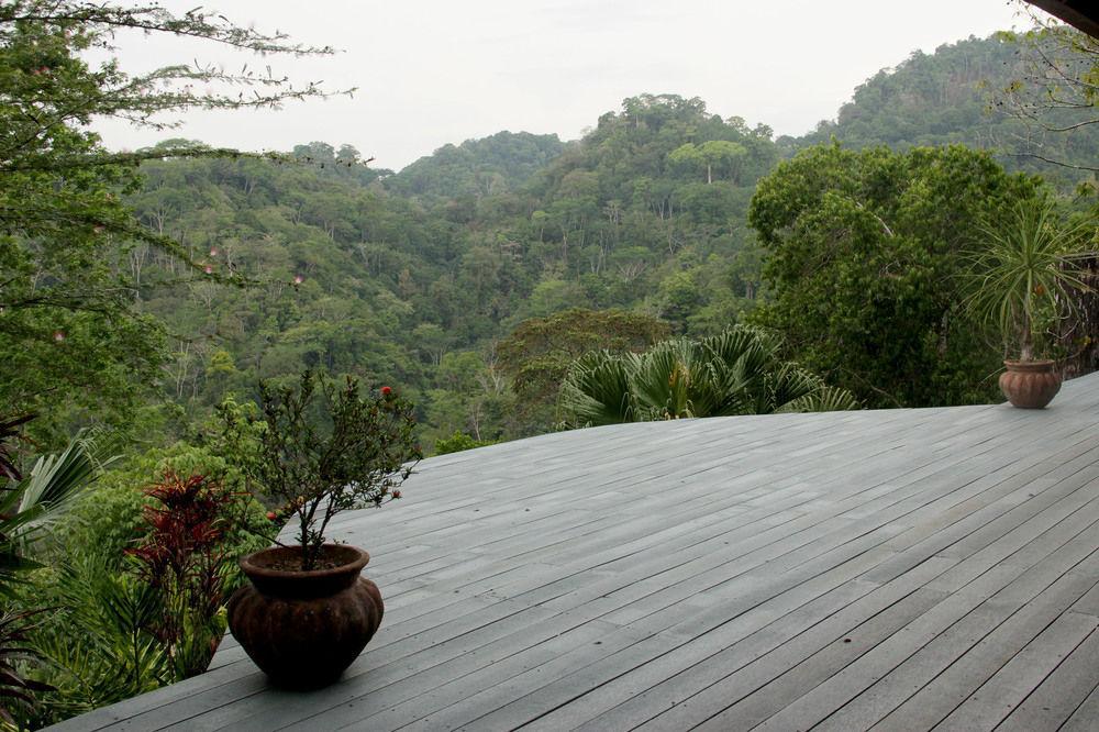 Luna Lodge Carate ภายนอก รูปภาพ